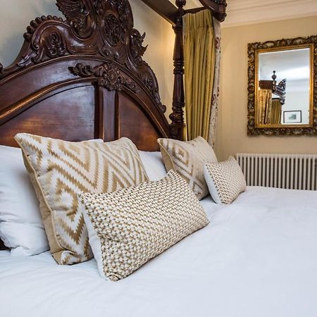 Goldsborough Hall Нерсборо Экстерьер фото
