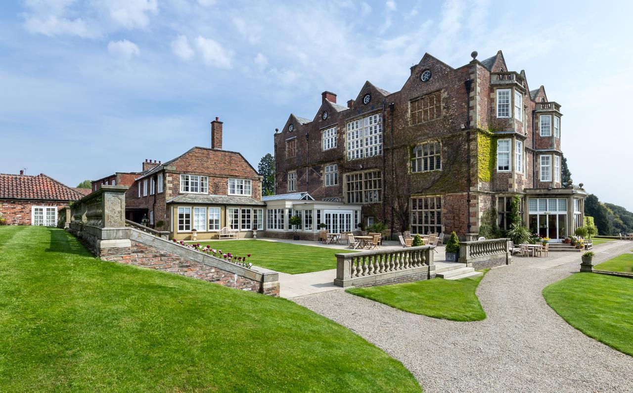 Goldsborough Hall Нерсборо Экстерьер фото